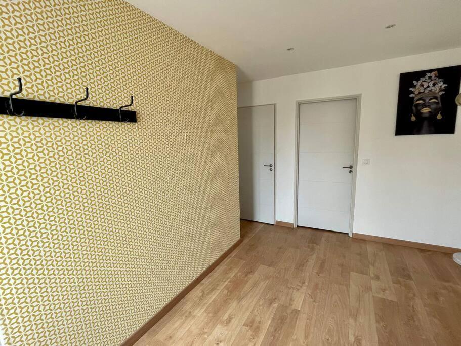 Duplex Avec Terrasse Et Parking Apartment Perpignan Exterior photo