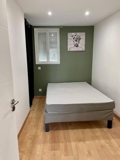 Duplex Avec Terrasse Et Parking Apartment Perpignan Exterior photo